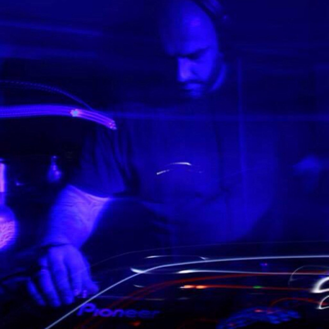 Dj/Producer 1/2 of @marsupialsmusic Vegetarian Animals Lover