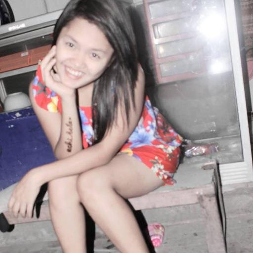 haii aku echi cewek unyu yg selalu ceria | aku penggemar the virgin dari surabaya lo :) follow aku ya :3