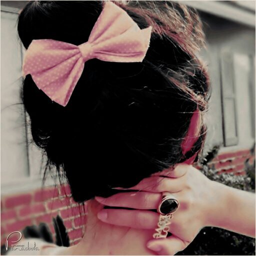 •°•من اجلهه اغرد ومن اجلهه ابتسم ومن اجلهه اغلقت قلبي•°•