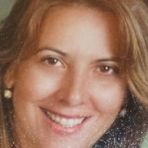 Helena_del_Amo's profile picture. Maestra, psicóloga y actualmente directora del Colegio de Educación Infantil y Primaria Margarita Salas