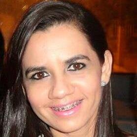 Estudante de Educação Física, Abcedista ao extremo, amante dos animais e sonhandora sempre... :)