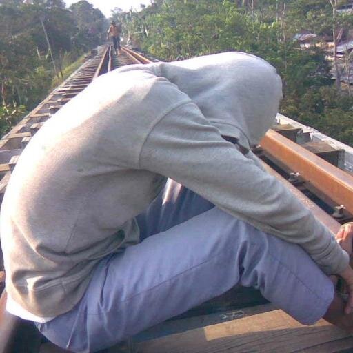 apapun yang terjadi dalam hariku yakinlah bahwa semuanya adalah kehendak dan rencana allah untuk kebahagiaanku...
