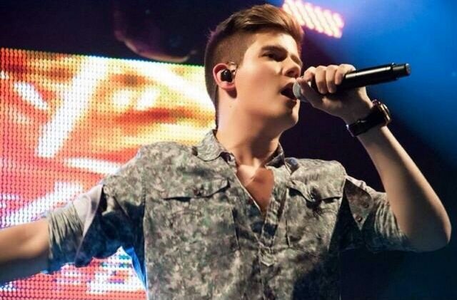 @luansantana @brenoecaiocesar