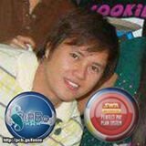 online networker/ web marketing/ techie/ likes pop rock