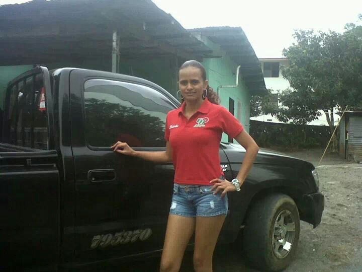 Amo el deporte,soltera trabajadora bien portada y feliz haciendo amistades, orgullosa de ser Chiricana