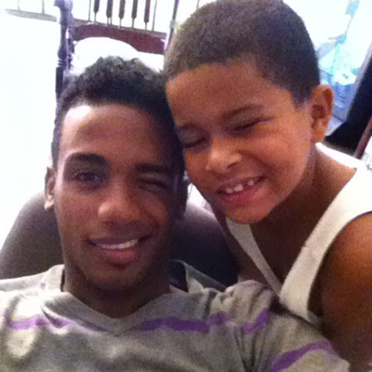 JFstudiosF's profile picture. ► MY INFORMATION ◄◙► | | I'm a Good boy, I like to talk | a lot and meet people becau |-use no one knows when one | may need help. | | ◙ Msn: |-Fab Pin:22B57AA7