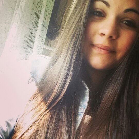 GiuliaVolpini's profile picture. “How do you look at someone you love and tell yourself it’s time to walk away?”