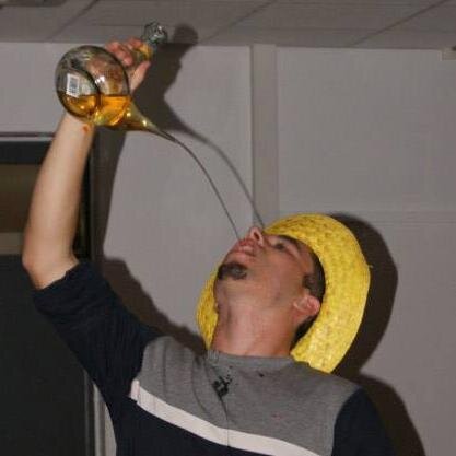 ensangetor's profile picture. Software engineer and project manager 🎓 Rugby and only Rugby (UUUUUSAP) 🏉 Summer all year long 🌞 🍸