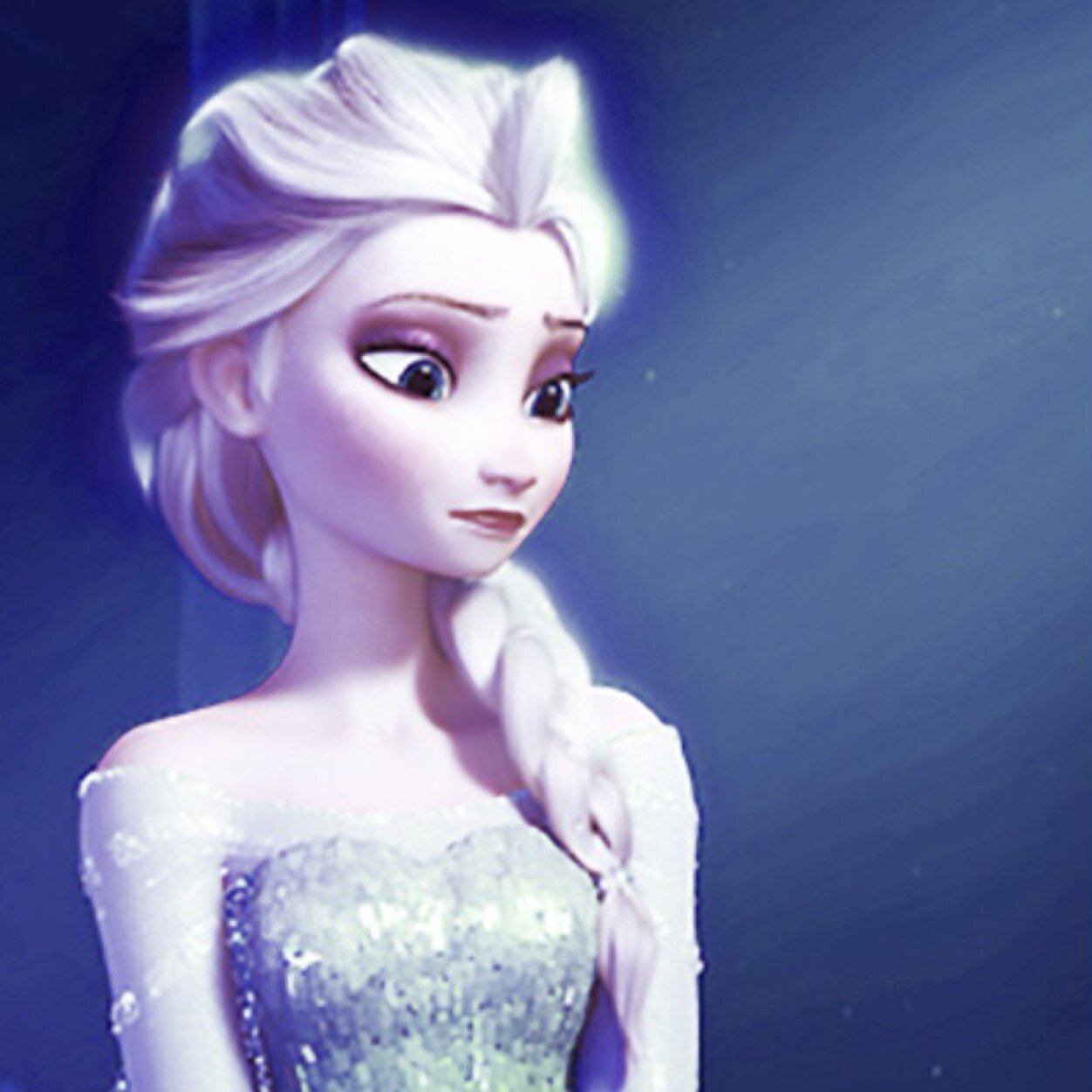 It looks like I'm the Queen. Don't touch @princessannahh or else i'll freeze you