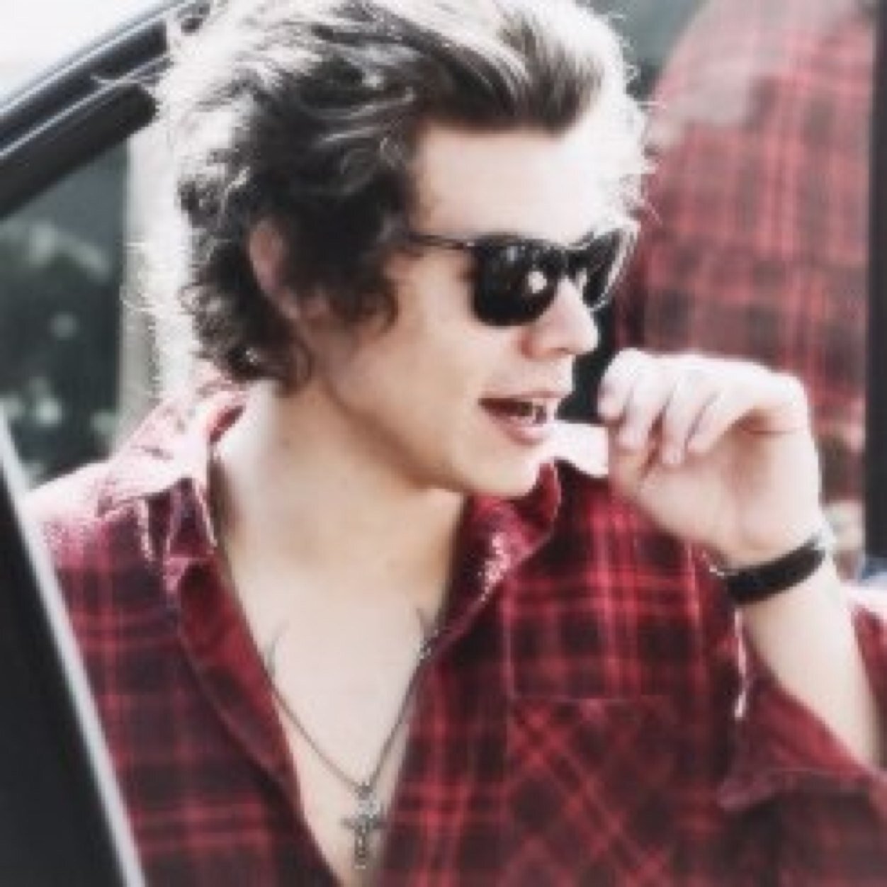 #TeenWolf #OneDirection #TWD #LarryShipper #Directioner