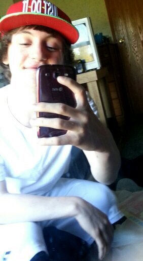 Davidbi1997's profile picture. 