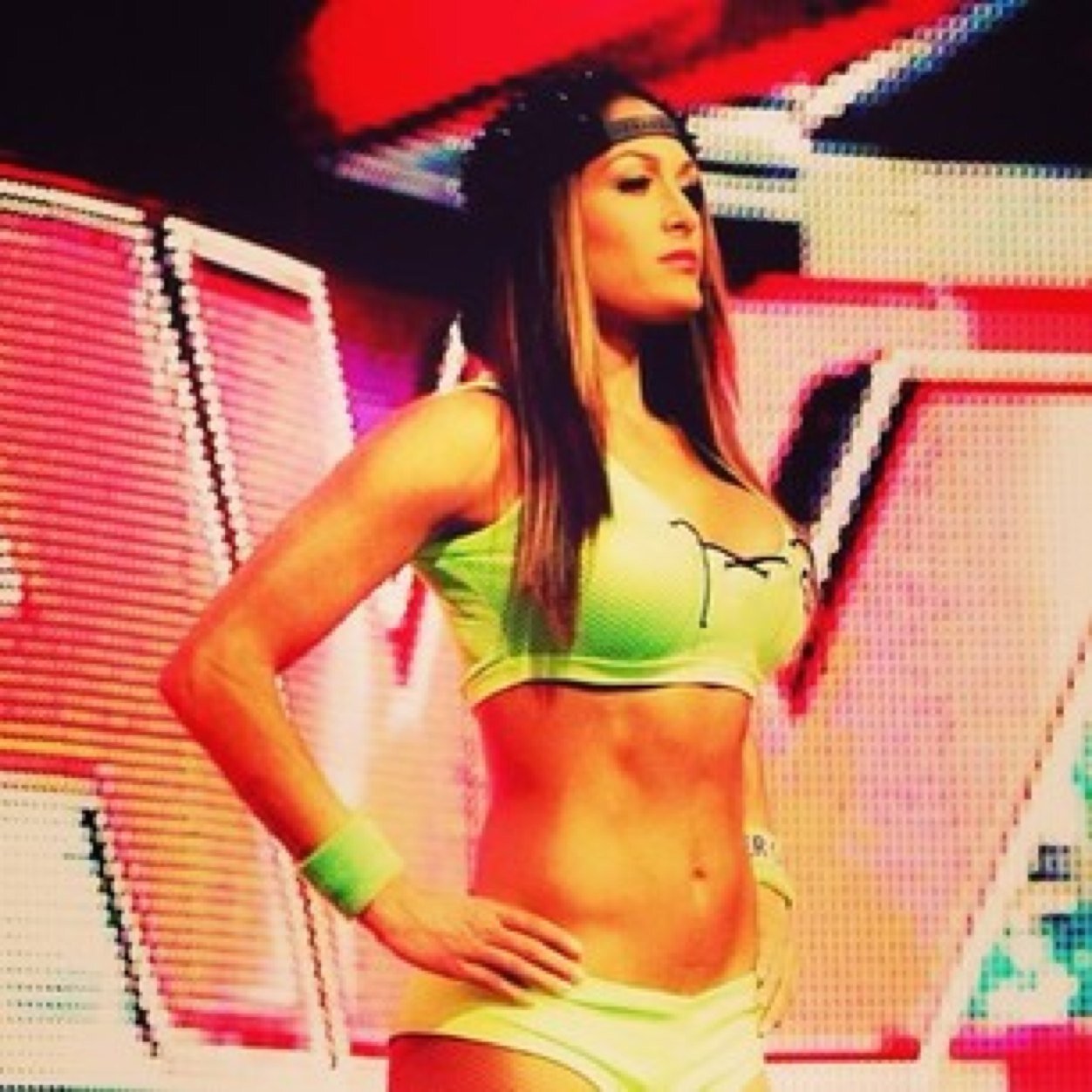 FearlessSublime's profile picture. Fear isn't something to be proud of. You always want to stay fearless. Life throws you curve balls and you just swing the bat. #FearlessNikki (RolePlay)