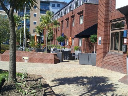 Thistle Poole is a contemporary hotel on the quayside, overlooking the Harbour. We have 70 bedrooms and two meeting rooms. We also have a car park.