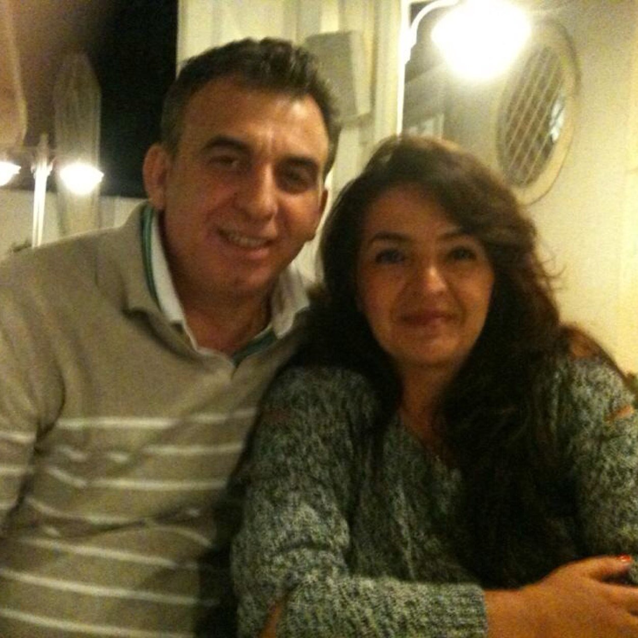 Evli ..Çocuklu.. İllede ATATÜRKÇÜ...HayvanSever... Ama En Çok İnsan Sever
