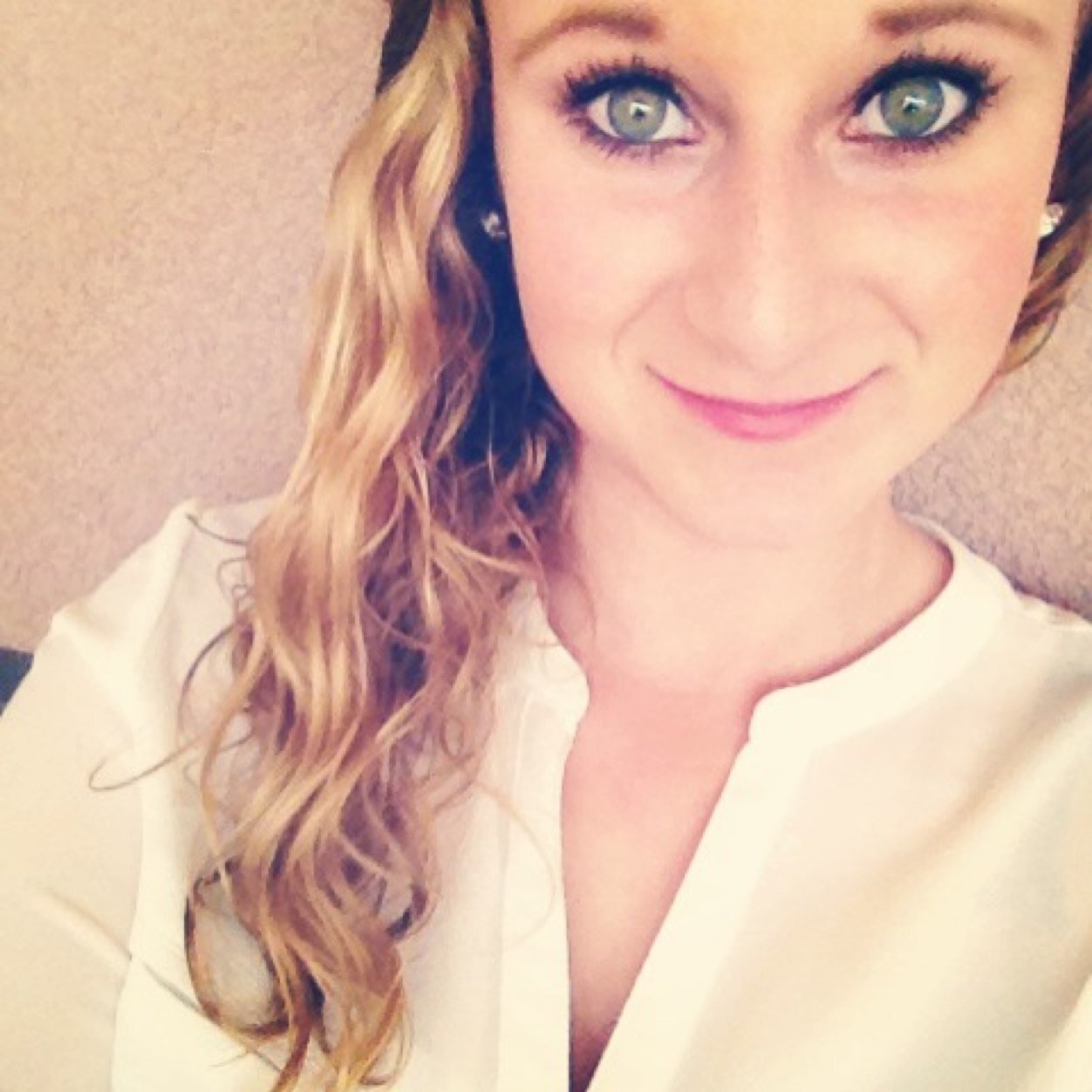 xevajoanna's profile picture. 