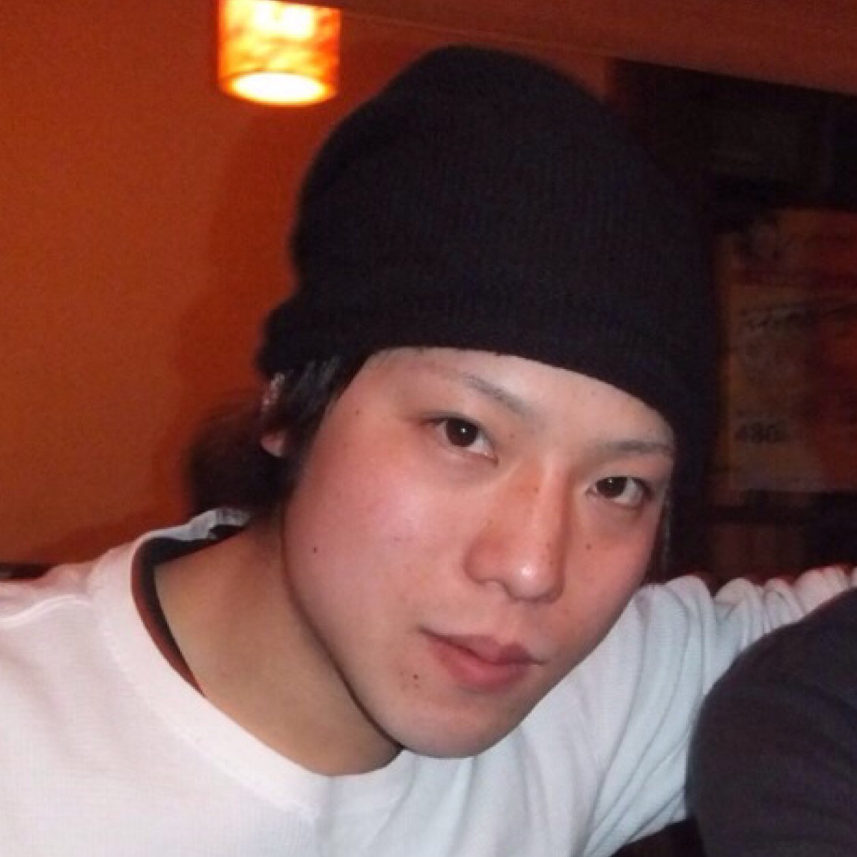 isson24's profile picture. 