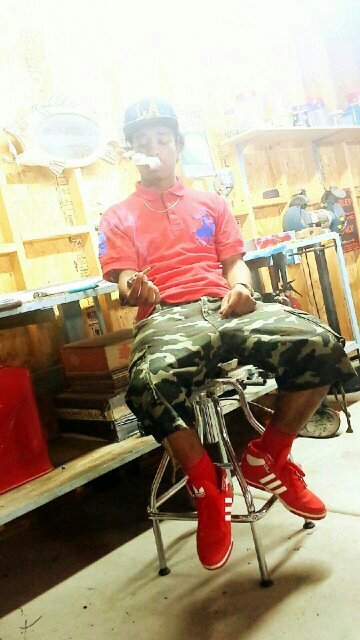 Young Tay From Arizona Young Fly & Lifted Artist/Rapper,Writer. Features & Booking Call 928-575-7342