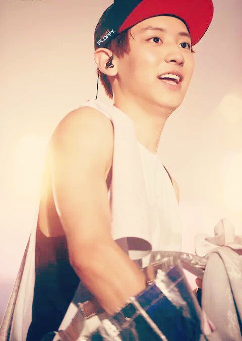 free follow from @chanyeoxygen. dont need to follow this acc! just follow @chanyeoxygen