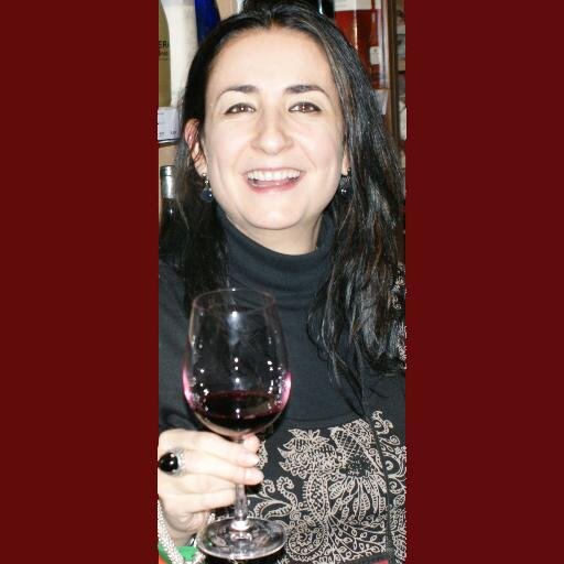 Hay que vivir como se piensa, sino se acaba por pensar como se ha vivido.
