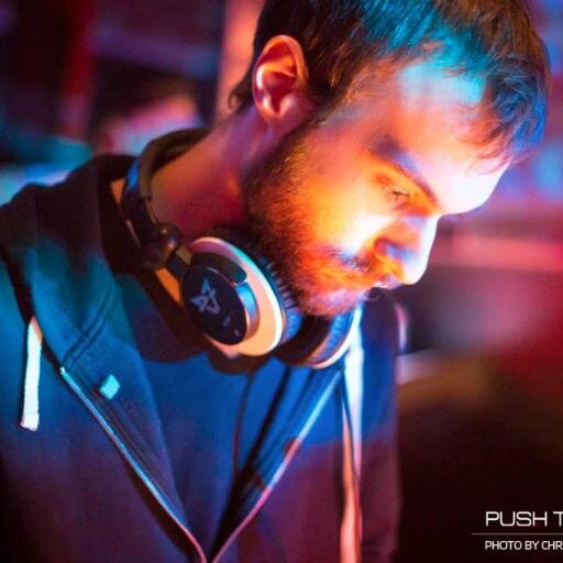New York City based progressive house DJ and producer.  You can check out my website or http://t.co/WMMDTlFEM0 for updates, shows, and music.