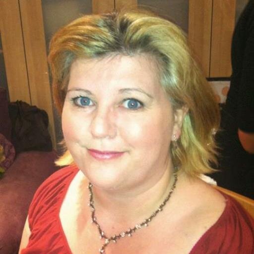 Independent Avon Tr Sales Leader, guiding her own group of representatives, known as Team Elite,towards Avon Success.