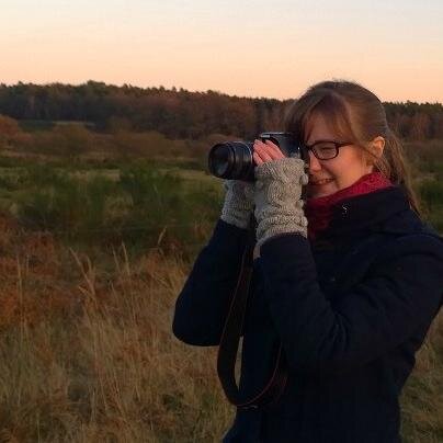 Journalist interested in British/American literature, nature, animal welfare, photography, science and art.