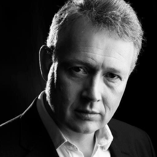 Acclaimed leader. Specialist in recovery of failing progs & leadership of change. Oh, and Master Distiller Sky Wave Gin, World’s Best Contemporary Gin WGA 2020
