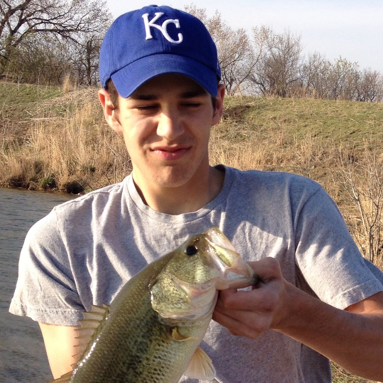 dannyjs25's profile picture. KSU, America. Fishing, Hunting, Snow, and my Bros.
