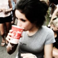 caro (@checkyesbeau) 's Twitter Profile