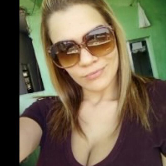 Diga pra vida eu sou mais eu, diga pro alvo ai vou eu...
                           vá em frente o mundo é seu ♪