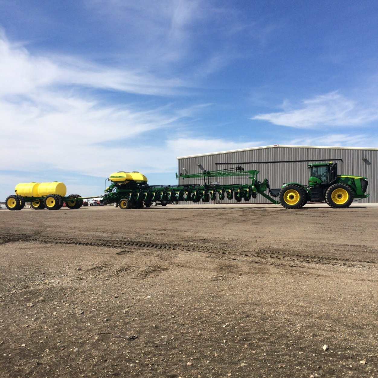 Farmer in SE North Dakota: Corn, Soybeans and Wheat. Husband, Father of 3 Boys.