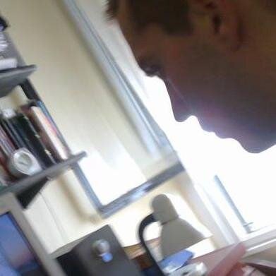 LibrayAries1982's profile picture. 