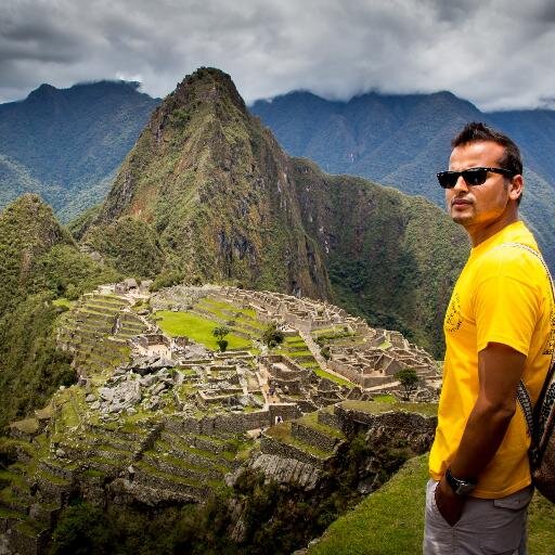 Currently @OracleCloud  previously@Deem / AVG (Avast) /Stellent/@UnisysCorpworld 
Love world travel, soccer, basketball & hiking