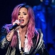 Twitter da fã page, do facebook, Twitter com infos da Demetria Devonne Lovato @ddlovato