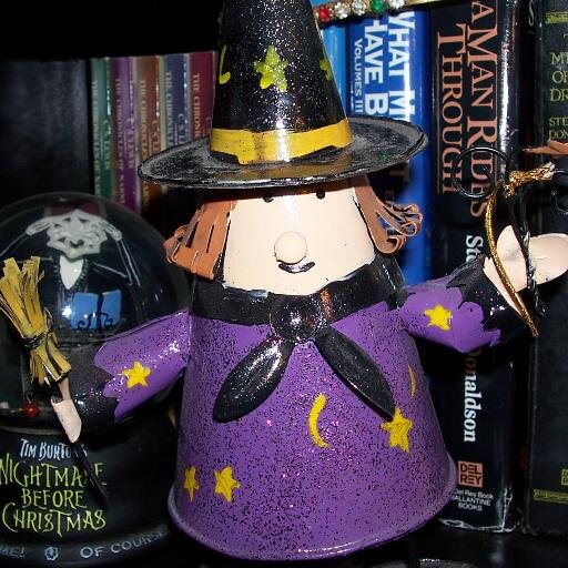 witchlinks's profile picture. These are shared links. For more info ask @programwitch.