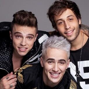 pagina pra os meninos que voa ♥ ♥ ♥