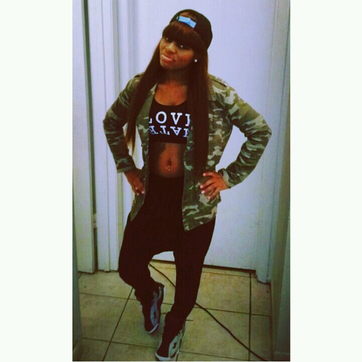 Monyooonnnnsss call um comin I can't miss that shit for nun #RemainUntouched !  Follow me on IG @HotK_ -kik _poorlilrichyy