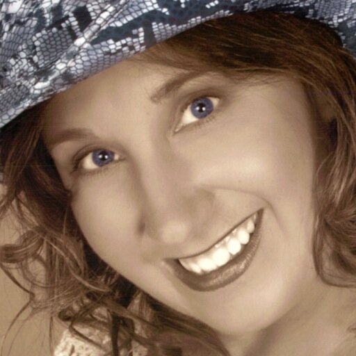 CreatewithE's profile picture. Turning my dreams into reality 1 day at a time while creating & sharing opportunities for others to discover how amazing they really are & they can do anything!