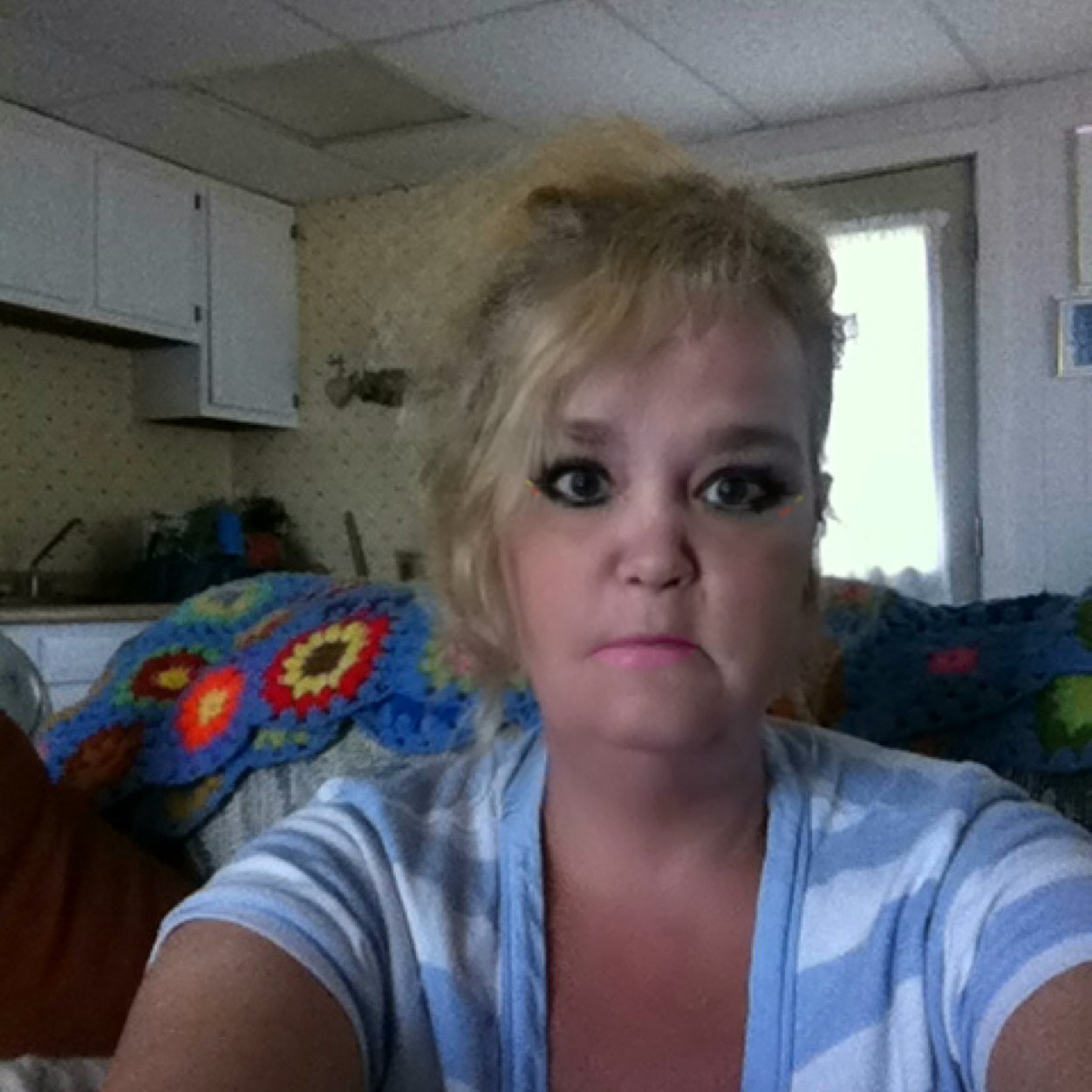 Im the girl next door that loves Jesus and Nascar, #20, 88, 48, 18, 99, 10, 14, 16 #NFB. If you follow me I will FB.