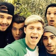 __xxPenguins's profile picture. Professional eater, sleeper and procrastinator.