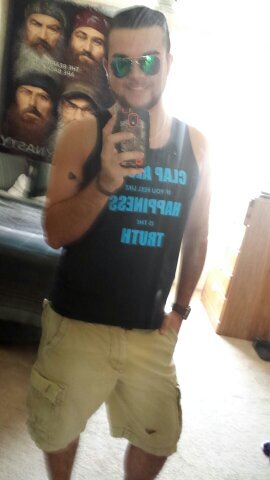 CarsonWells_'s profile picture. ♤♢Don't let cards your delt, determine who you will be today♧♡#RanchLife☆Gay☆