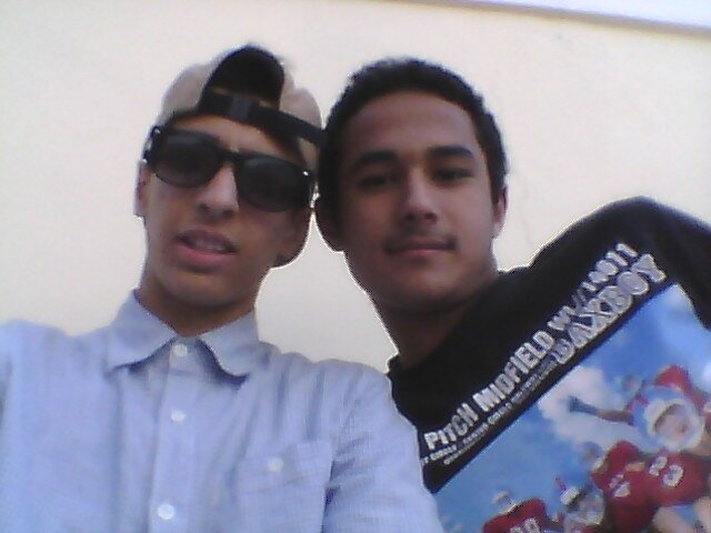 jugador de baloncesto y estudiante.