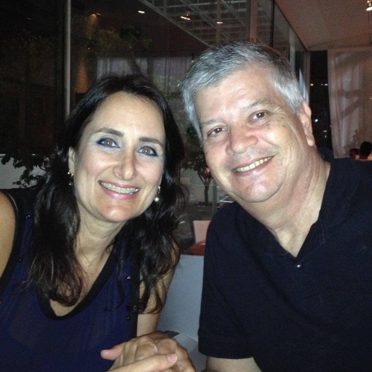 Médica pela vida. Sempre pela vida, de embriões a idosos!