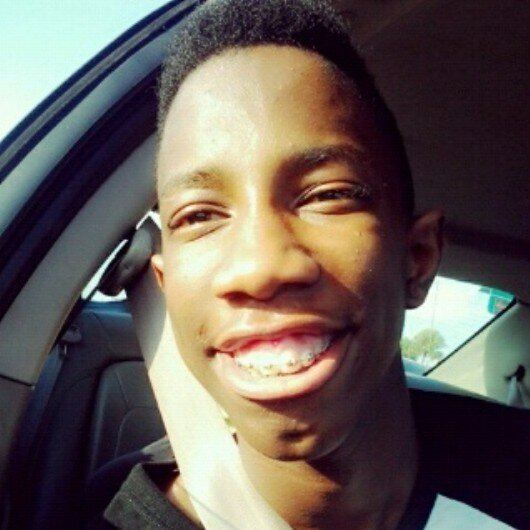 Dont let ah nigga fck up yo mind dey tryna knock yuh down Jus Ah YoungRichNigga