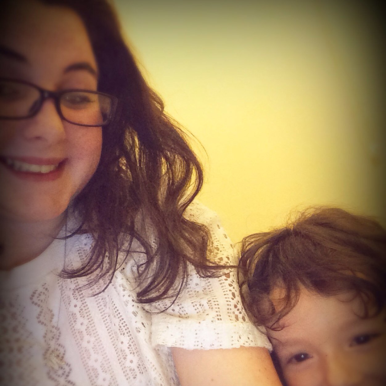 molly077887's profile picture. i like singing and my dream is to go on x factor