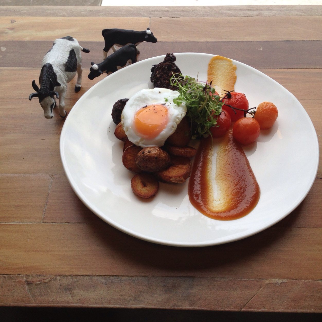 Monday-Saturday 6:30am-3:00pm Sundays 7:30am-3:00pm Public Holidays CLOSED bookings: 0396870073