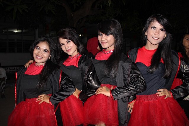 FREE DANCER are Aprilia Tri Wulandari , Nur Habiba Azahra , Suci Pratiwi , Dania Sekar | Sexy dancer & Modern dancer
