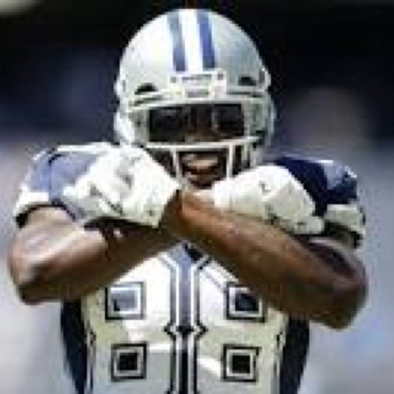 OFFICIAL FAN PAGE OF DEZ BRYANT AND THE COWBOYS. Fans of the Dallas Cowboys and Dez Bryant follow. Go Cowboys and of course 'ThrowUpTheX'.