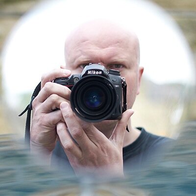 Pro Pet Photographer. We should all have one great photo that captures our pet's unique character and personality that we can cherish forever. Have you got one?