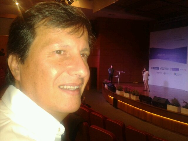 camilomo47's profile picture. 